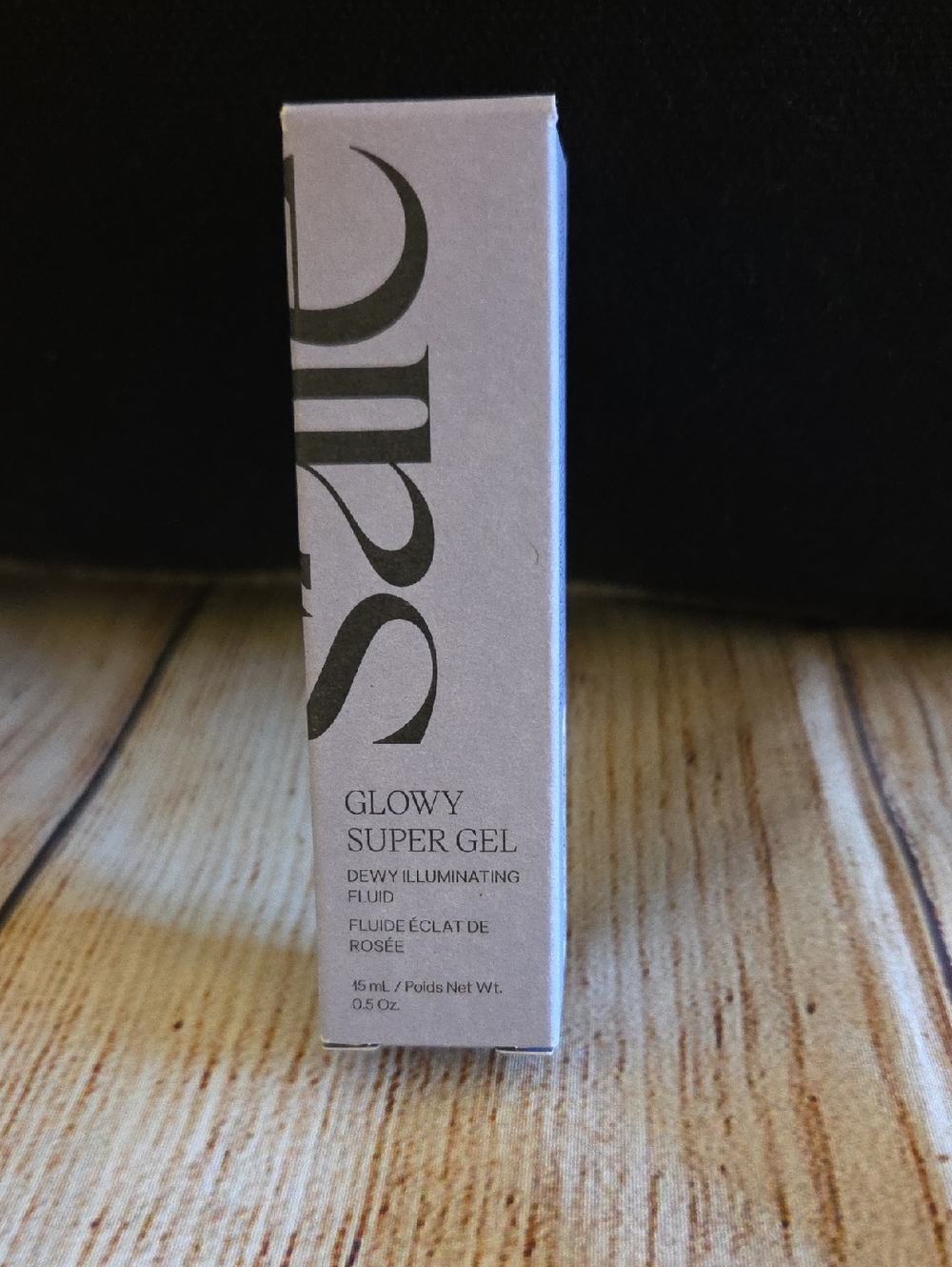 Glowy Super Gel Lightweight Dewy Multipurpose Illuminator 15 ml